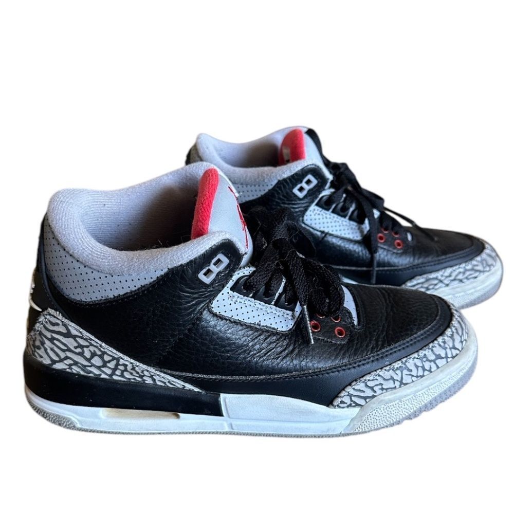 Air Jordan 3 Retro OG BG Black Fire Red Cement Grey Youth 5.5Y Sneakers